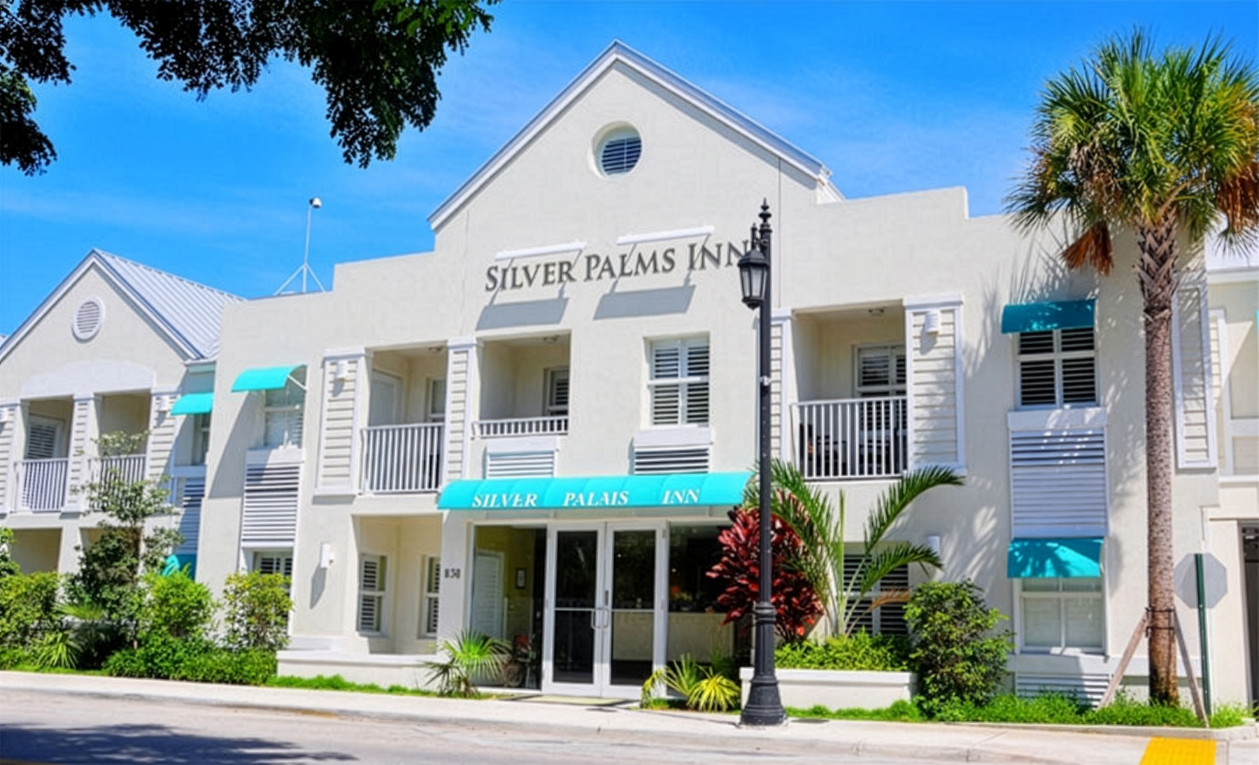 Silver Palms Inn